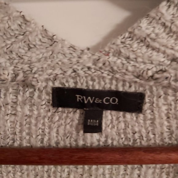 RW&CO Knit Short Sleeve Cardigan - Picture 2 of 3